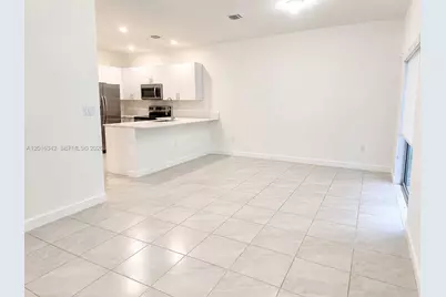 1050 SE 26th Ter #., Homestead, FL 33035 - Photo 6