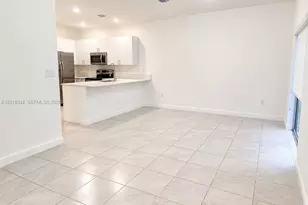 1050 SE 26th Ter, Homestead, FL 33035 - Photo 6