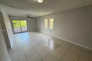 17530 NW 68th Ave, Hialeah, FL 33015 - Photo 4