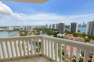2000 Island Blvd, Aventura, FL 33160 - Photo 10