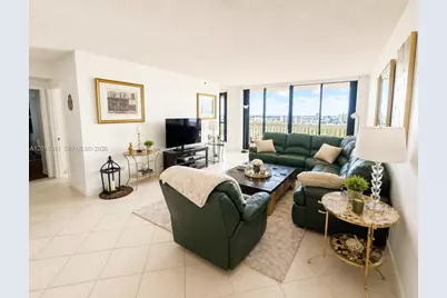 2000 Island Blvd #2710, Aventura, FL 33160 - Photo 6