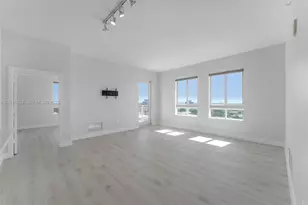 7350 SW 89th St, Miami, FL 33156 - Photo 2