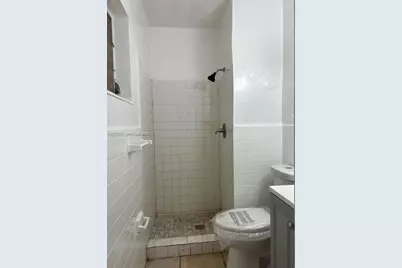 2201 N 57th Ave, Hollywood, FL 33021 - Photo 24
