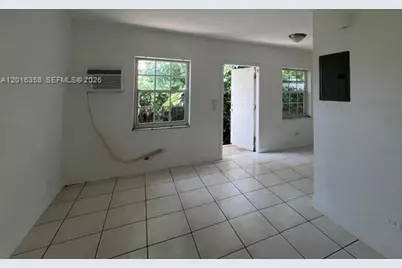 441 SW 10th St #4, Miami, FL 33130 - Photo 6