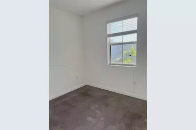 1211 SE 27th Ter, Homestead, FL 33035 - Photo 18
