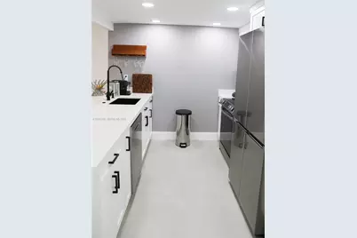 600 NE 36th St #310, Miami, FL 33137 - Photo 4