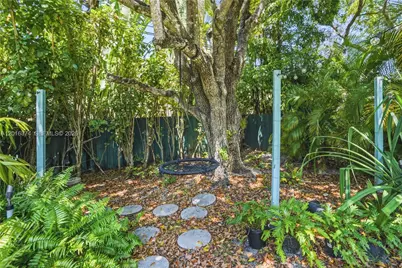 7830 SW 53rd Pl, Miami, FL 33143 - Photo 46