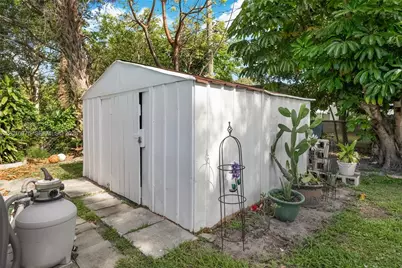 2747 Dewey St, Hollywood, FL 33020 - Photo 22
