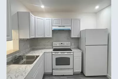 11925 NE 2nd Ave #B101, North Miami, FL 33161 - Photo 2