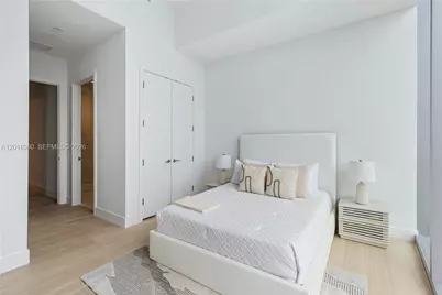 175 SE 25th Road #1601, Miami, FL 33129 - Photo 14