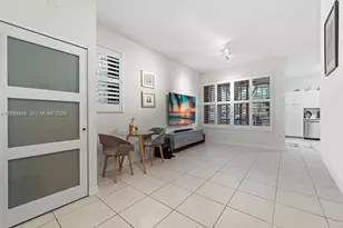 15533 N Miami Lakeway N, Miami Lakes, FL 33014 - Photo 6