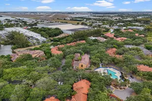 15533 N Miami Lakeway N, Miami Lakes, FL 33014 - Photo 22