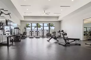 20714 NE 5th Ct, Miami, FL 33179 - Photo 36