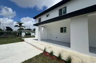 8005 NW 14th Ct, Miami, FL 33147 - Photo 2