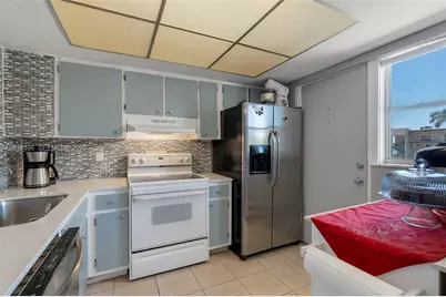 1101 Crystal Lake Dr #203, Deerfield Beach, FL 33064 - Photo 4