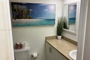 151 Berkley Rd, Hollywood, FL 33024 - Photo 6