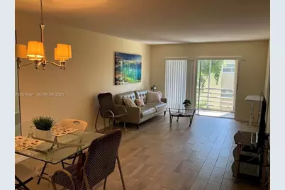 151 Berkley Rd #303, Hollywood, FL 33024 - Photo 1