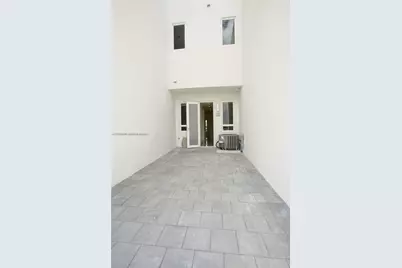 6415 NW 102nd Path #101, Doral, FL 33178 - Photo 12