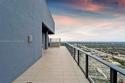 121 NE 34th St #PH3217, Miami, FL 33137 - Photo 38