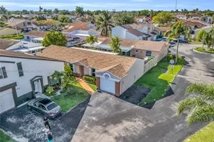 8266 NW 192nd Terrace, Hialeah, FL 33015 - Photo 24