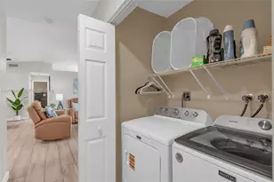 8266 NW 192nd Terrace, Hialeah, FL 33015 - Photo 16