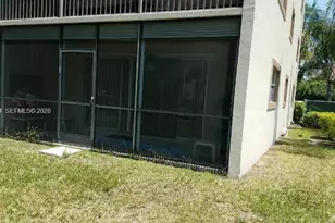 550 SW 137th Ave, Pembroke Pines, FL 33027 - Photo 22
