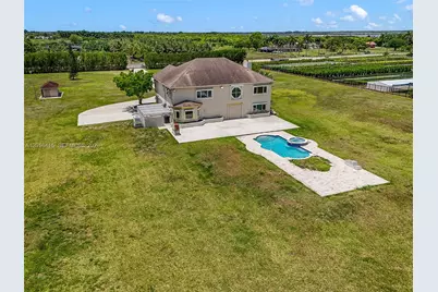 31115 SW 217th Ave, Homestead, FL 33030 - Photo 4