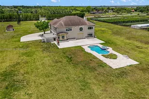 31115 SW 217th Ave, Homestead, FL 33030 - Photo 4