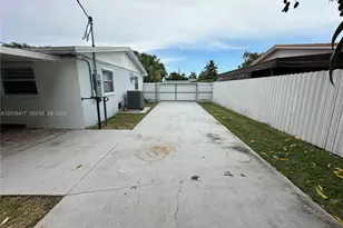 15640 SW 102nd Pl, Miami, FL 33157 - Photo 16