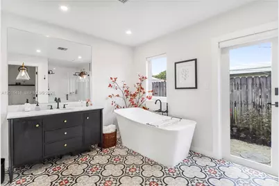 1705 NE 24th St, Wilton Manors, FL 33305 - Photo 28