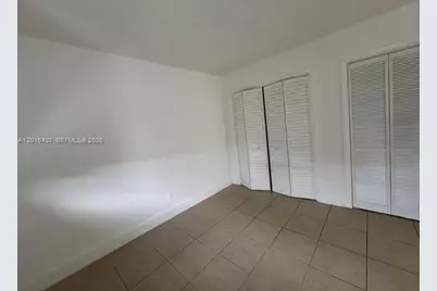 920 SE 2nd Ave #7, Hallandale Beach, FL 33009 - Photo 8