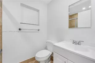 10731 SW 28th St, Miami, FL 33165 - Photo 8