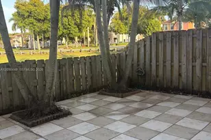 8525 SW 165th Pl, Miami, FL 33193 - Photo 26