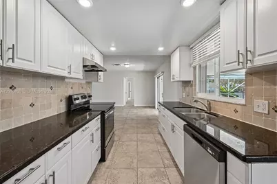 2449 SE Aneci St, Port Saint Lucie, FL 34984 - Photo 14