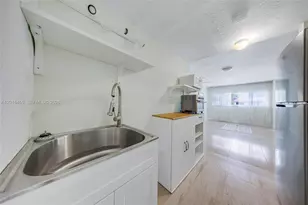 1320 NE 27th Ave, Pompano Beach, FL 33062 - Photo 10