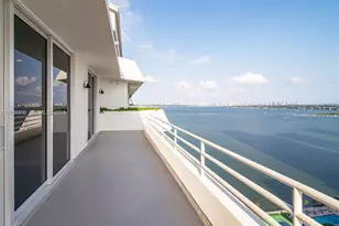 555 NE 34th St, Miami, FL 33137 - Photo 24
