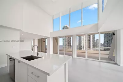 555 NE 34th St #PH4, Miami, FL 33137 - Photo 4