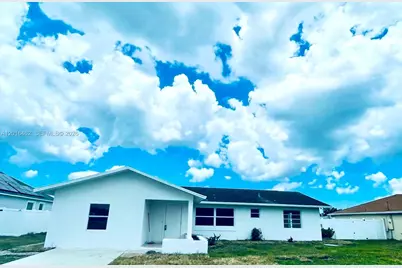 2351 SW Chestnut Ln #N/A, Port Saint Lucie, FL 34953 - Photo 1