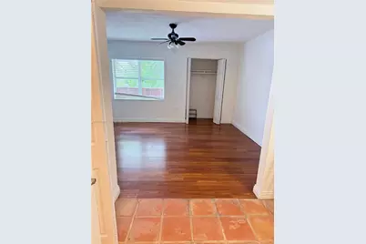 1205 Mariposa Ave #301, Coral Gables, FL 33146 - Photo 16