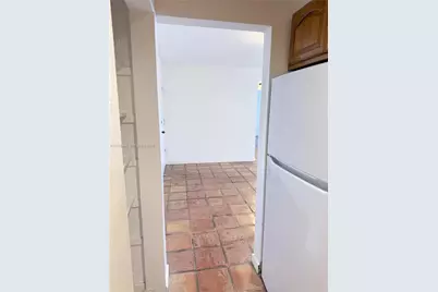 1205 Mariposa Ave #301, Coral Gables, FL 33146 - Photo 22