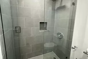 185 SE 14th Terrace, Miami, FL 33131 - Photo 10