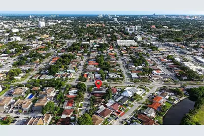 2451 NW 11th St, Miami, FL 33125 - Photo 46