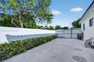 2451 NW 11th St, Miami, FL 33125 - Photo 42