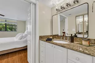 1101 Colony Point Cir, Pembroke Pines, FL 33026 - Photo 22