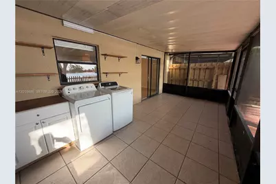 6640 W 24th Ct #25-106, Hialeah, FL 33016 - Photo 26