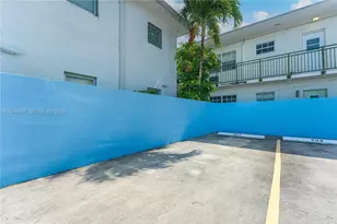 8340 Harding Ave, Miami Beach, FL 33141 - Photo 30