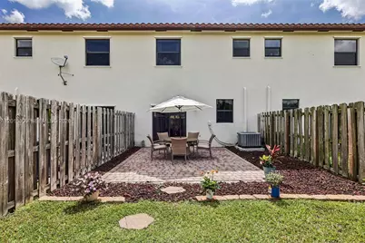 284 SE 37th Ter, Homestead, FL 33033 - Photo 40