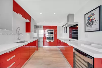 3 Island Ave #08I, Miami Beach, FL 33139 - Photo 4
