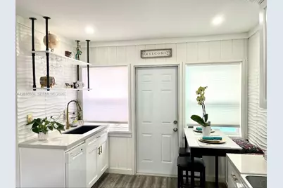 1218 N 24th Ave, Hollywood, FL 33020 - Photo 16