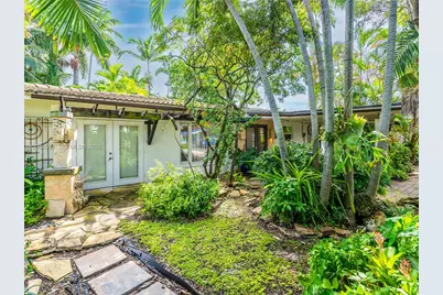 1930 NW 32nd Ct, Oakland Park, FL 33309 - Photo 2